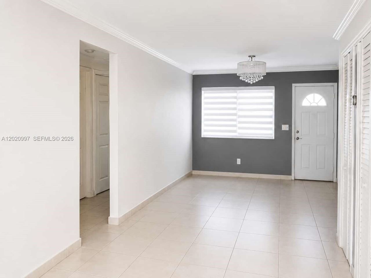 7119 Sw 153rd Ct - Photo 3 of 12