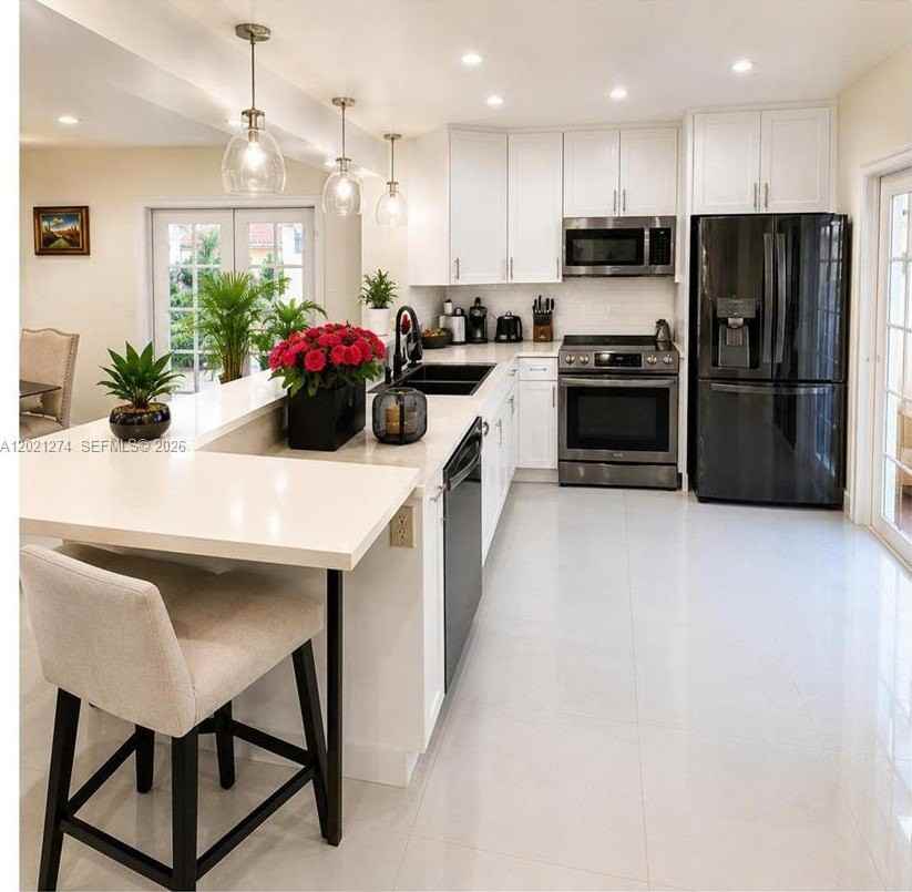 8265 Nw 6th Ter #251 - Photo 4 of 25