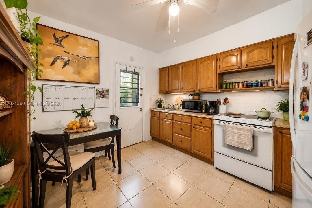 4099 Nw 18th Ave #4099 - Photo 5 of 6