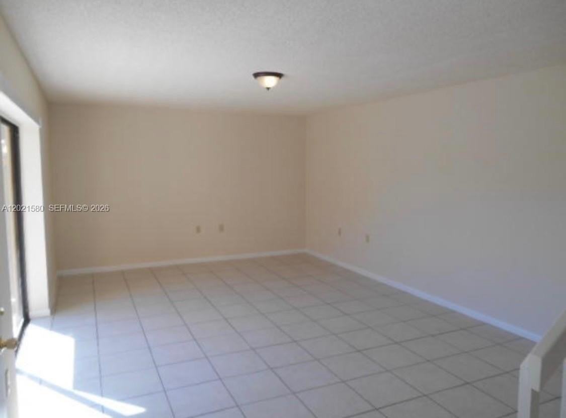 3359 Gardens East Dr #B - Photo 5 of 12