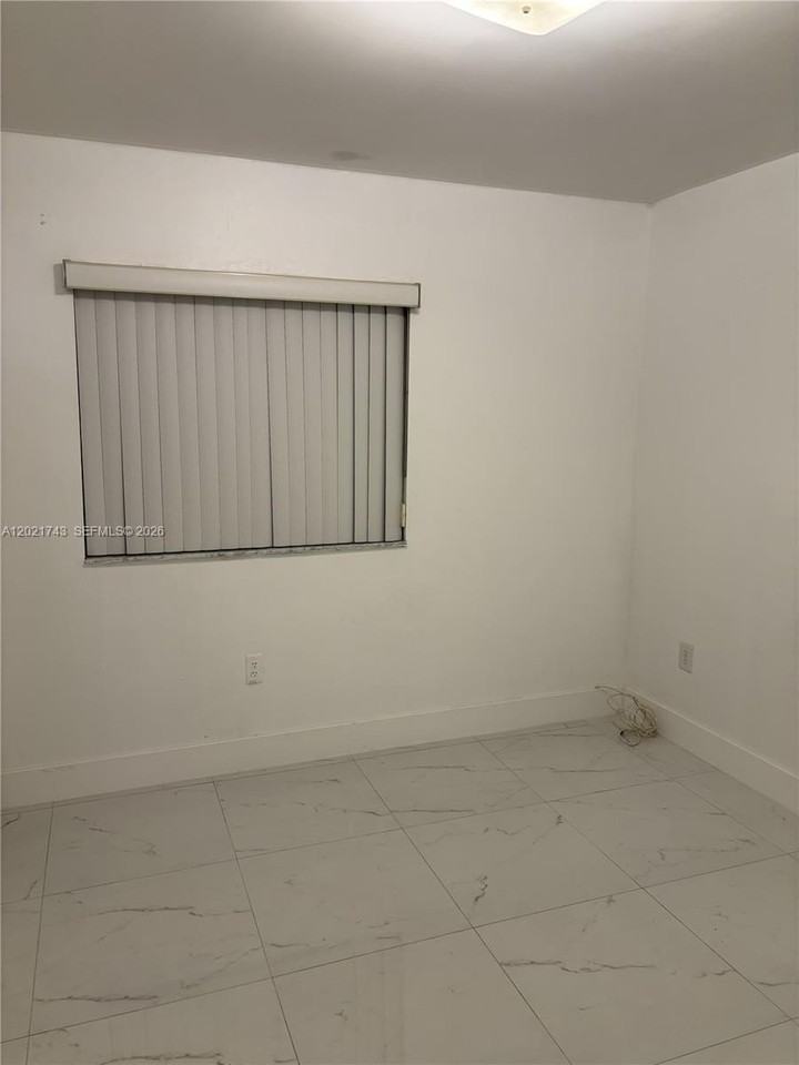 2145 Nw 19th Ter #205 - Photo 4 of 8