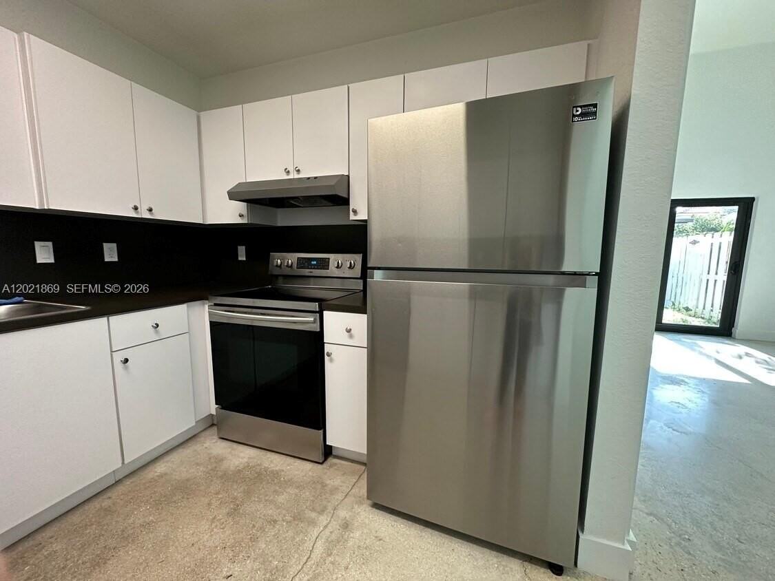 23935 Sw 110th Ct #23935 - Photo 7 of 10