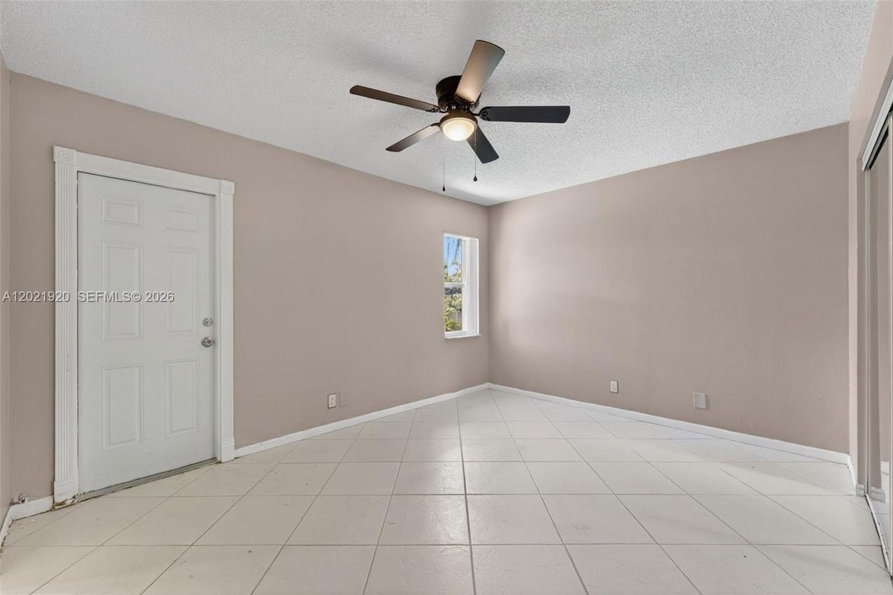 11135 Nw 25th Ct #1 - Photo 3 of 12