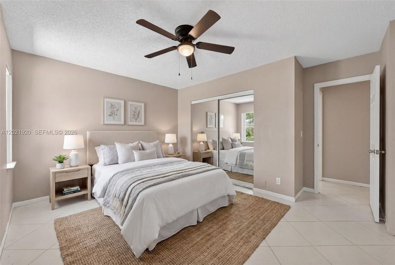 11135 Nw 25th Ct #1 - Photo 7 of 12