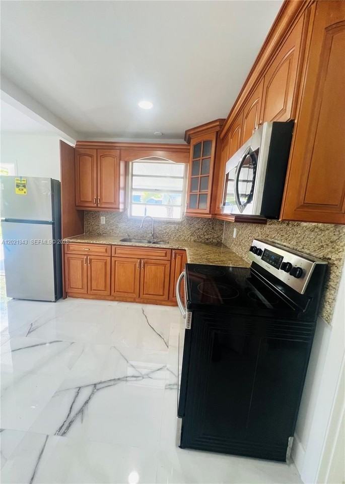 15530 Sw 295th Ter #REAR - Photo 6 of 14