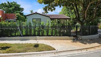 424 Ne 63rd St - Photo 1 of 1