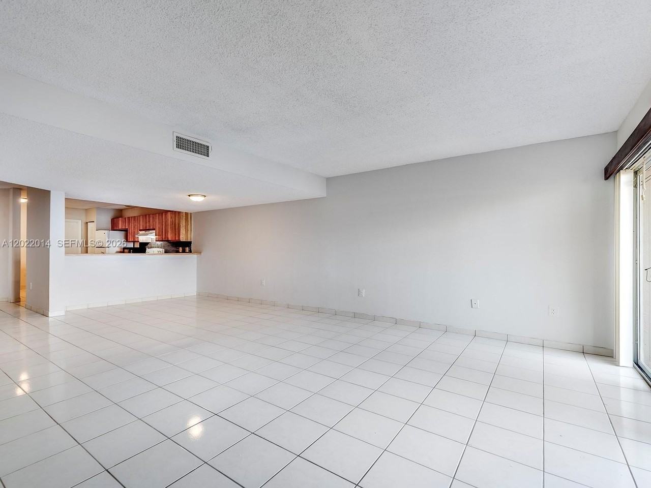 1351 Nw 124th Ave #1351 - Photo 7 of 18