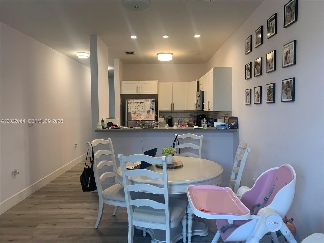 810 E 32nd St #810 - Photo 6 of 16