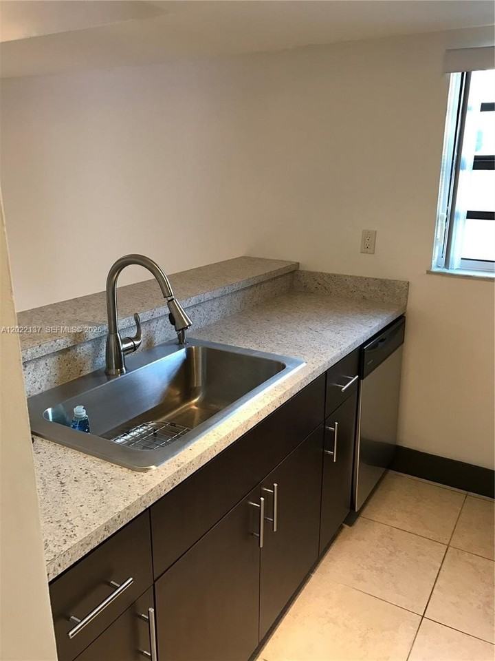 18224 Mediterranean Blvd #2-17 - Photo 7 of 24