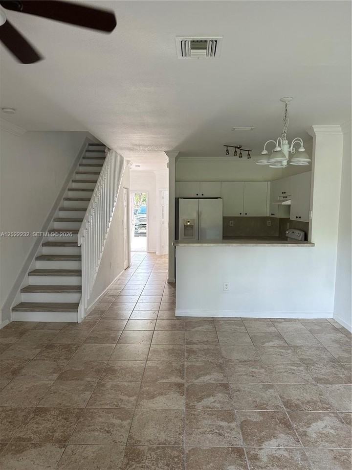 4513 Woodland Cir #4513 - Photo 6 of 14