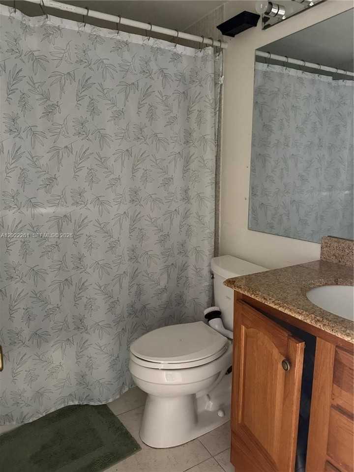 4043 Cornwall C #4043 - Photo 5 of 16