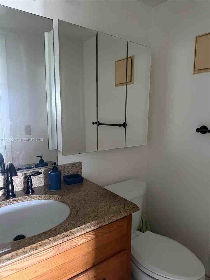 4043 Cornwall C #4043 - Photo 6 of 16