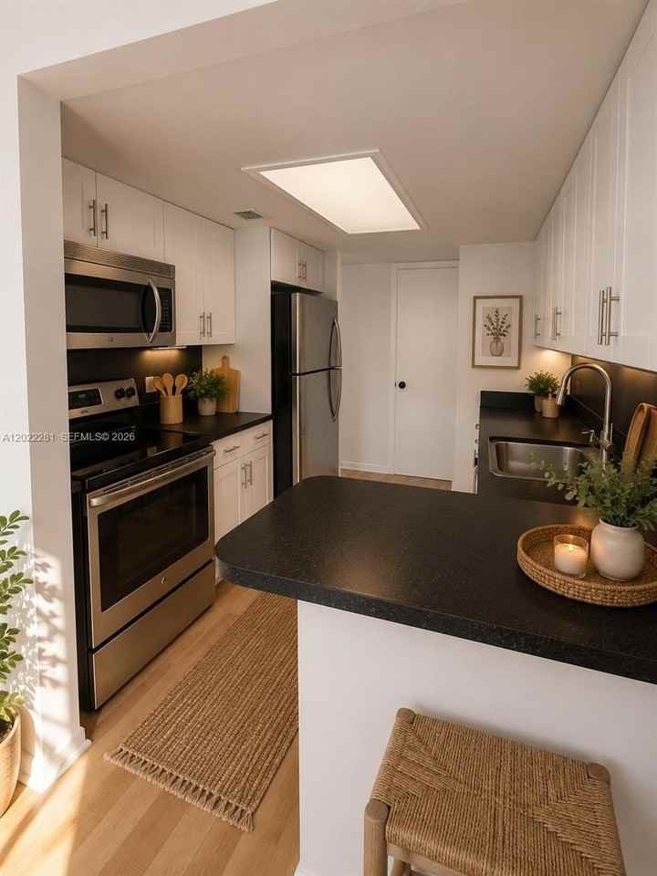 15832 Sw 91st Ct #B - Photo 3 of 13