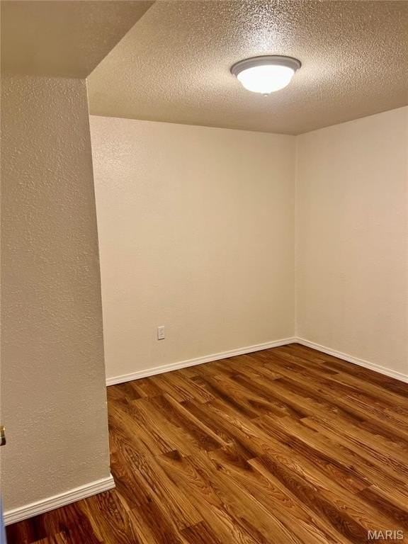 420 Winona St - Photo 6 of 7