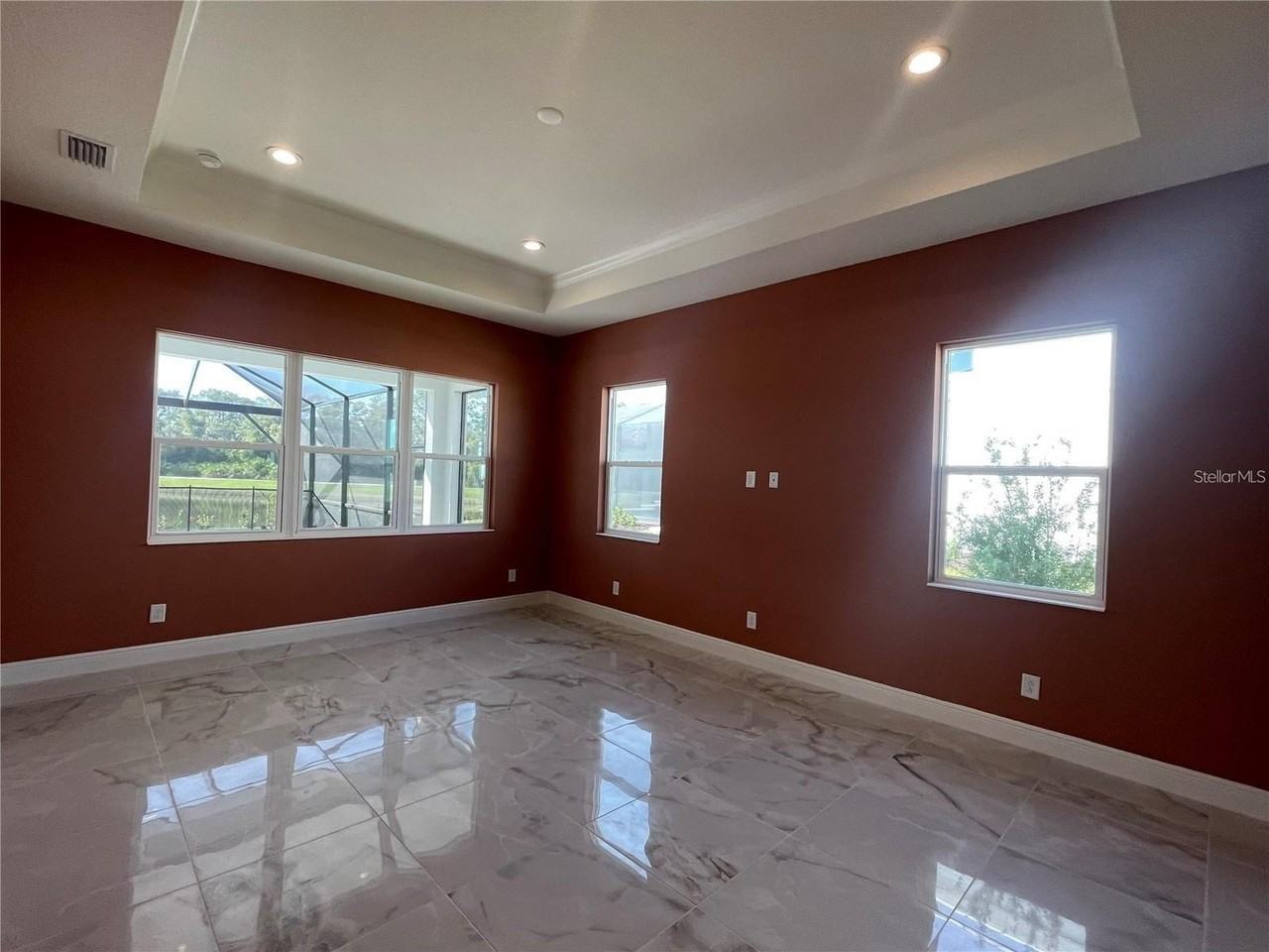 2507 Star Apple Way - Photo 3 of 13
