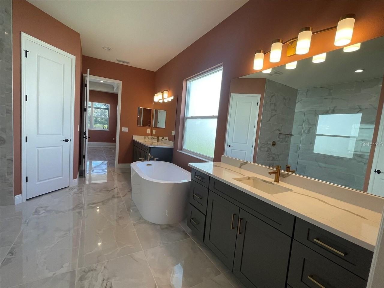 2507 Star Apple Way - Photo 5 of 13