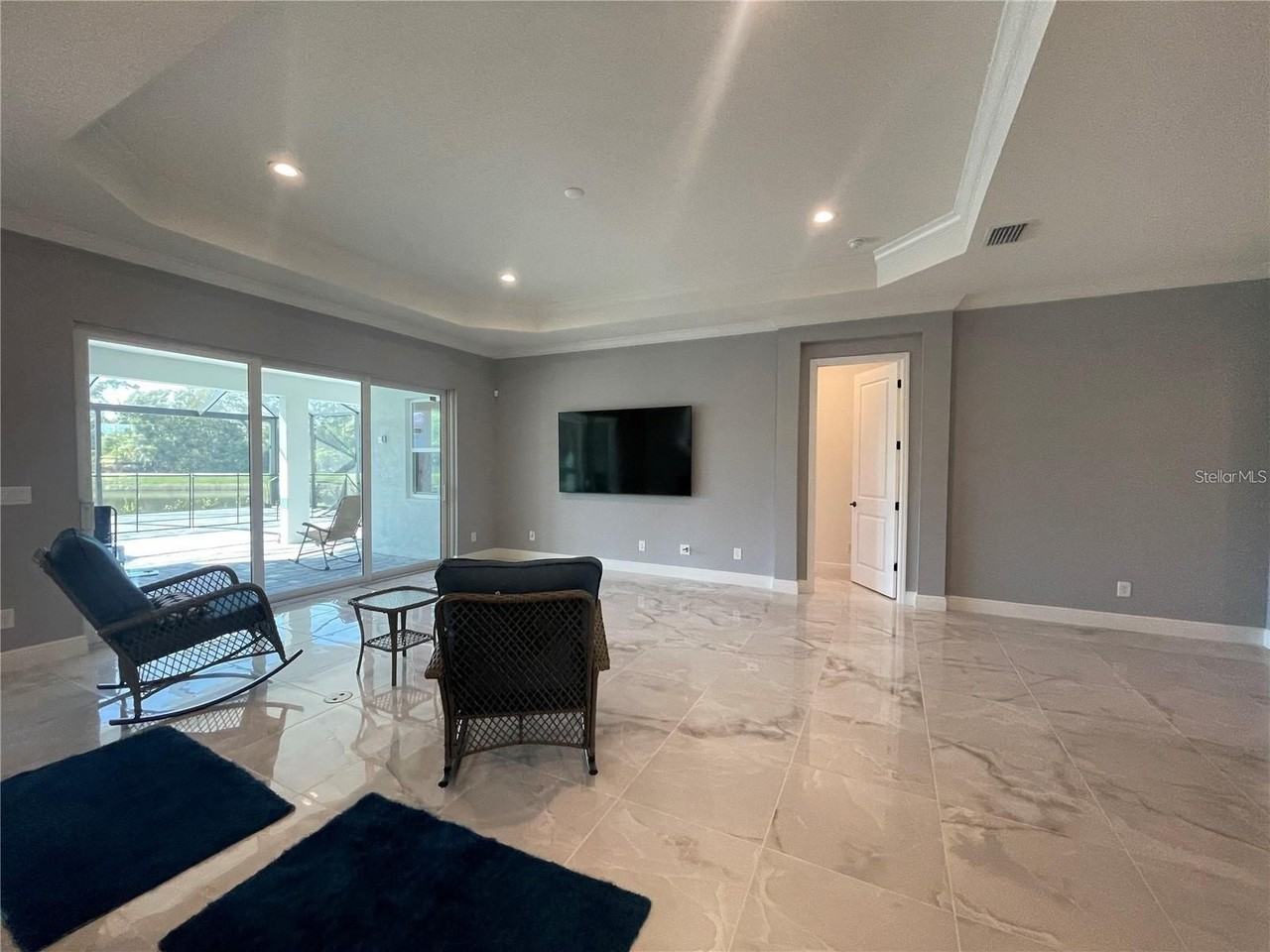2507 Star Apple Way - Photo 7 of 13