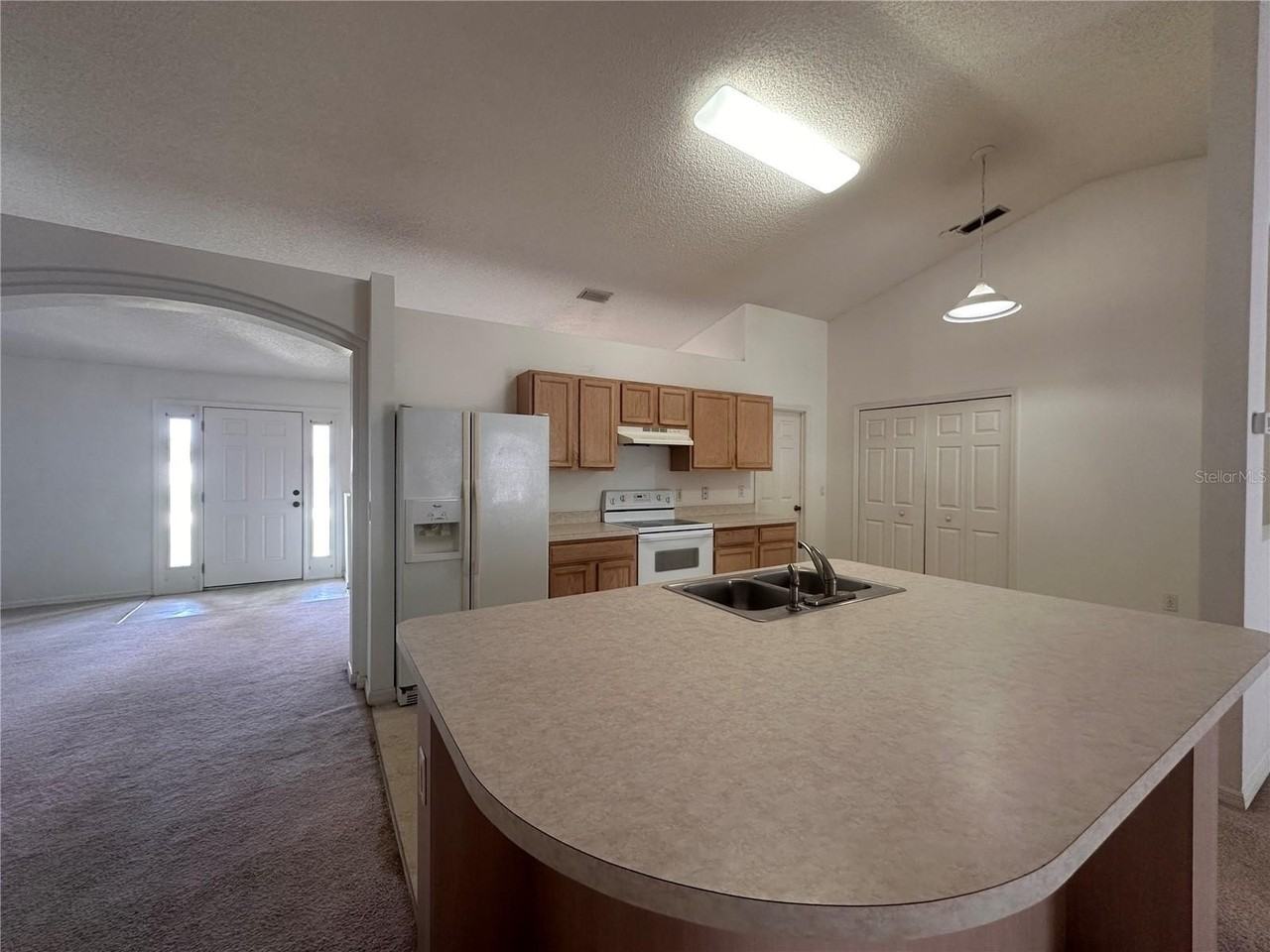 33 Rybark Ln - Photo 5 of 28