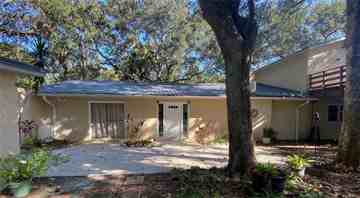 featured image of 3 Elizabeth Dr E
