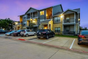 Republic Deer Creek - Photo 1 of 1