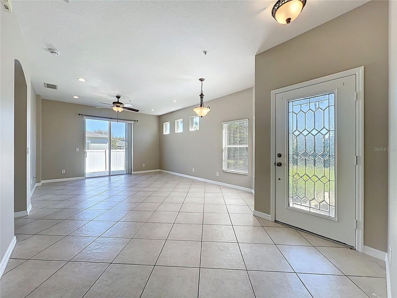 679 Canyon Stone Cir - Photo 3 of 47