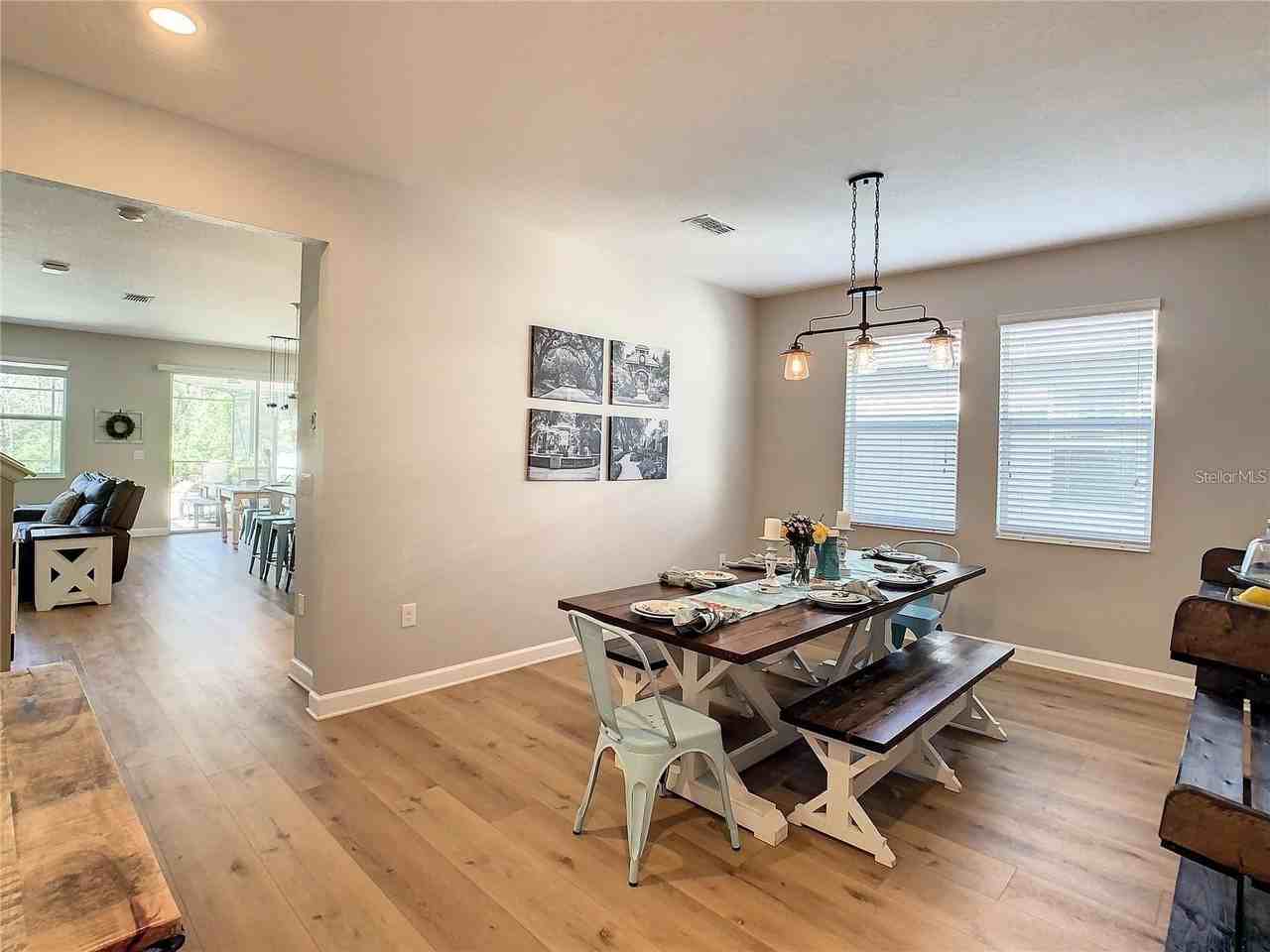 10264 Love Story St - Photo 6 of 33