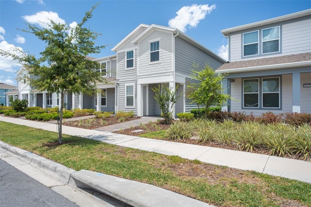 10449 Folly Beach Rd - Photo 2 of 46