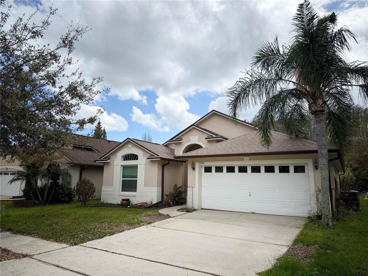 1726 Nestlewood Trl - Photo 2 of 17