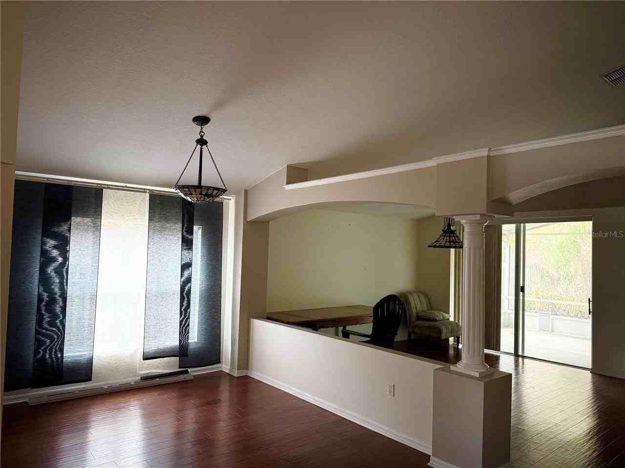 1726 Nestlewood Trl - Photo 6 of 17