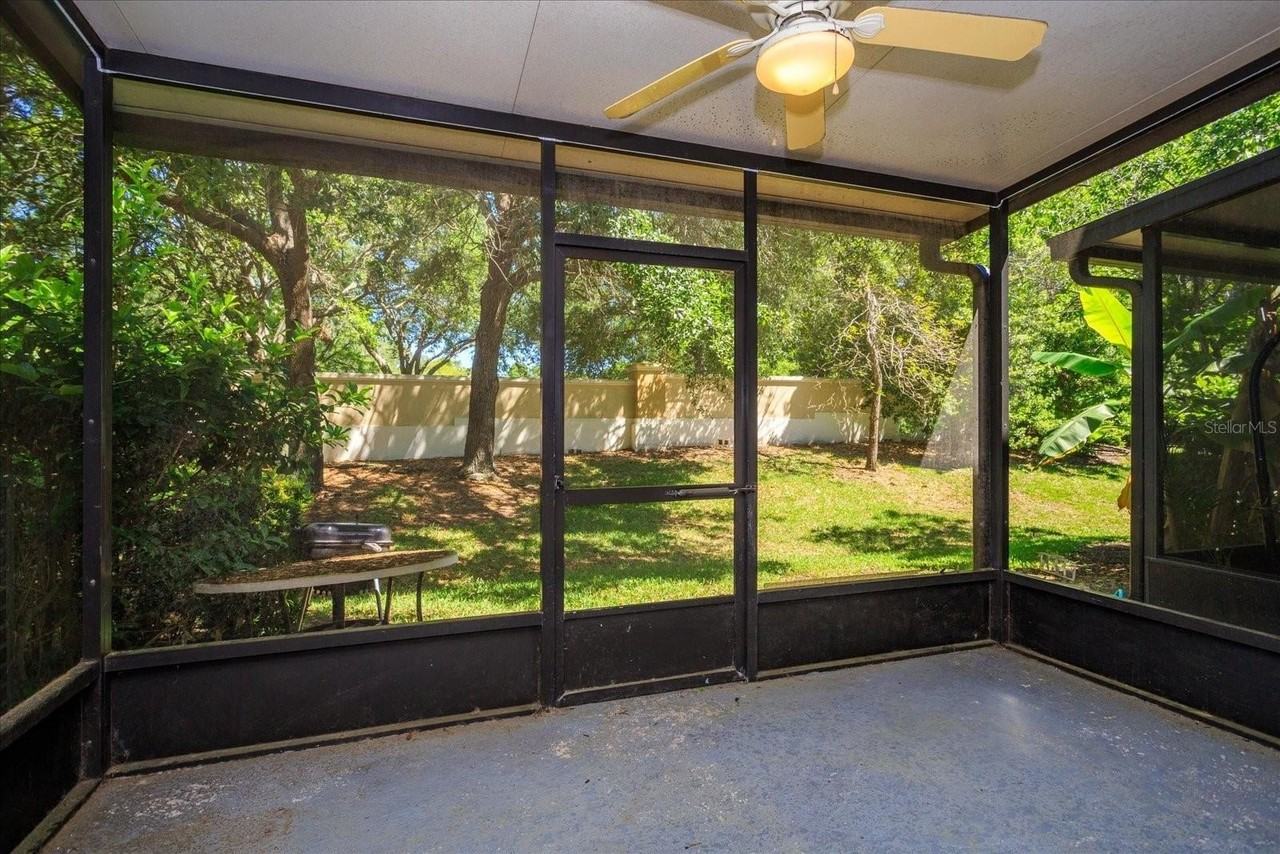 7191 Cadiz Blvd - Photo 5 of 10
