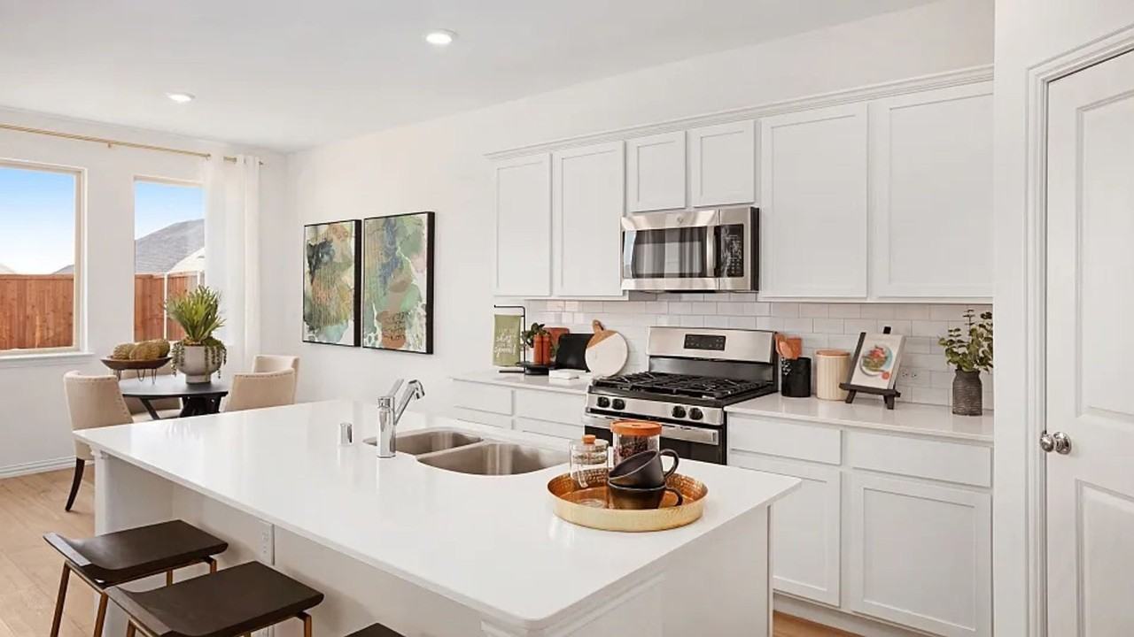 1462 Everett Gardens Way - Photo 4 of 31
