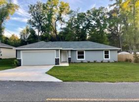 2920 Se 49th Pl - Photo 1 of 1