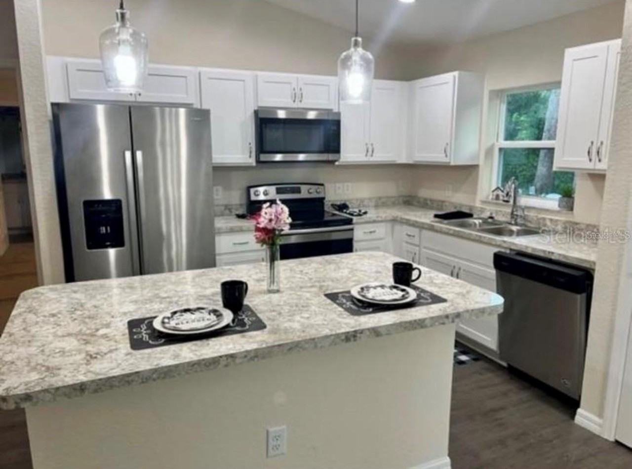 2920 Se 49th Pl - Photo 6 of 14