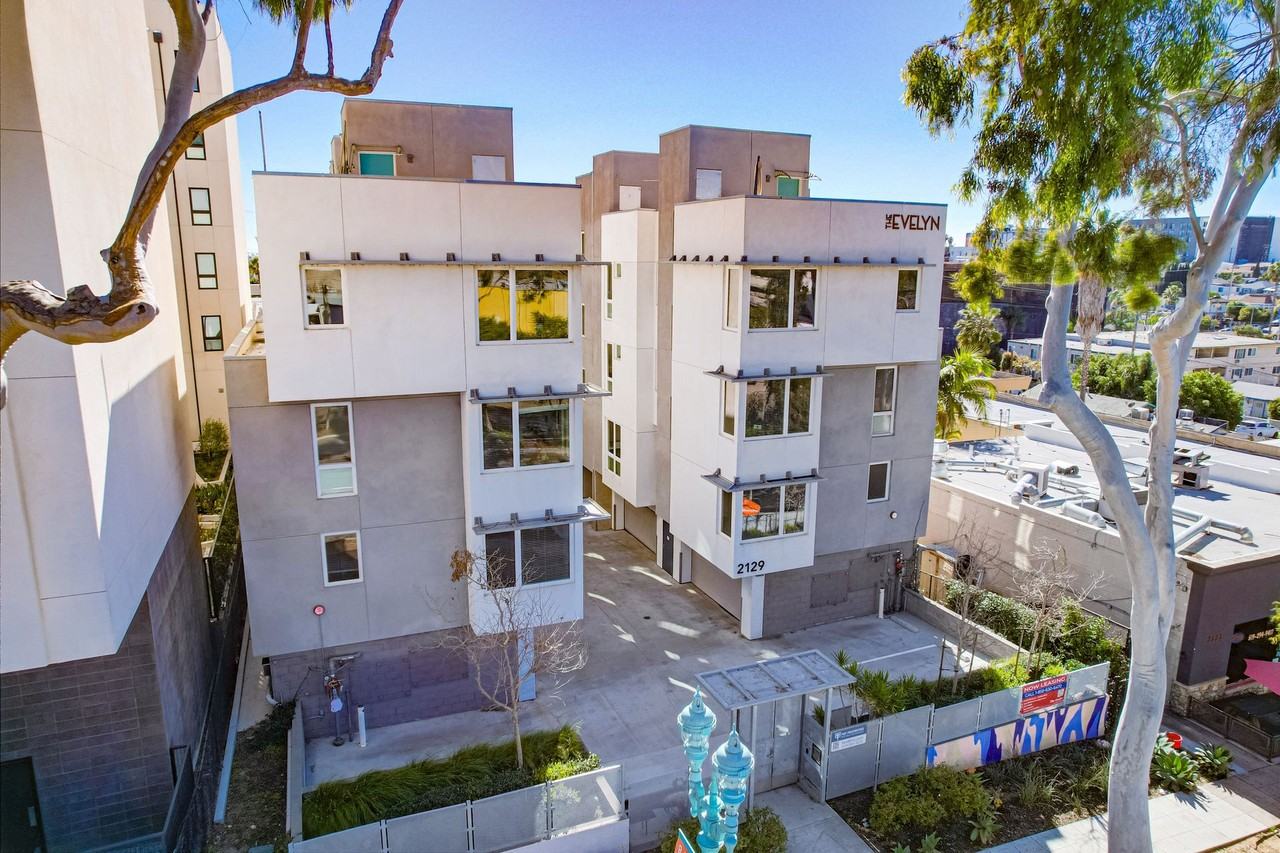 The Evelyn Townhomes: Luxe Living in the Heart of North Park’s Trendy Vibe - Photo 6 of 8