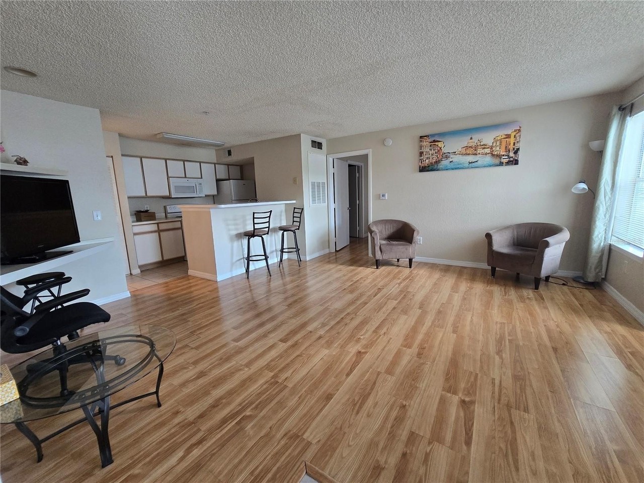 2201 Key West Ct #318 - Photo 3 of 14