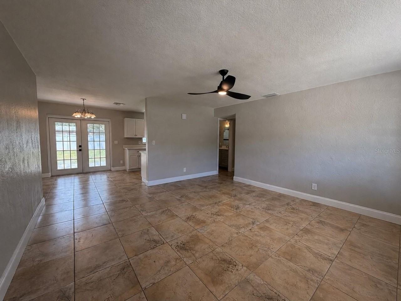 4185 Barracuda Dr Se - Photo 2 of 25