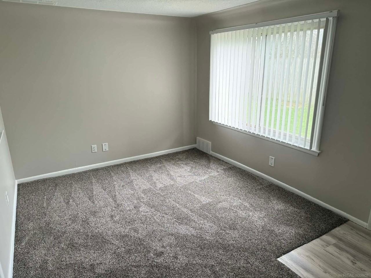 2969 Devondale Rd #6 - Photo 5 of 11