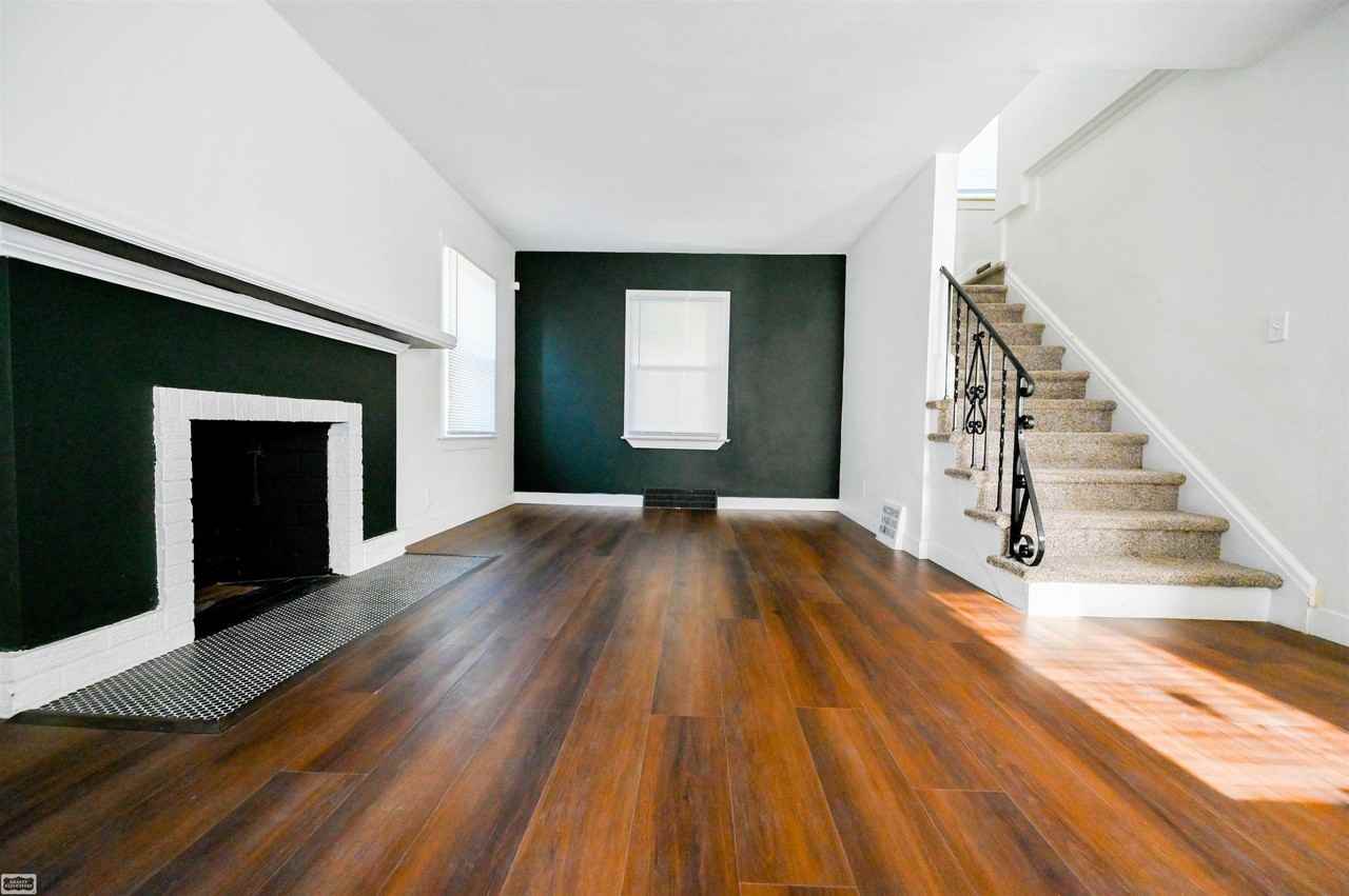 15829 Minock St - Photo 2 of 26