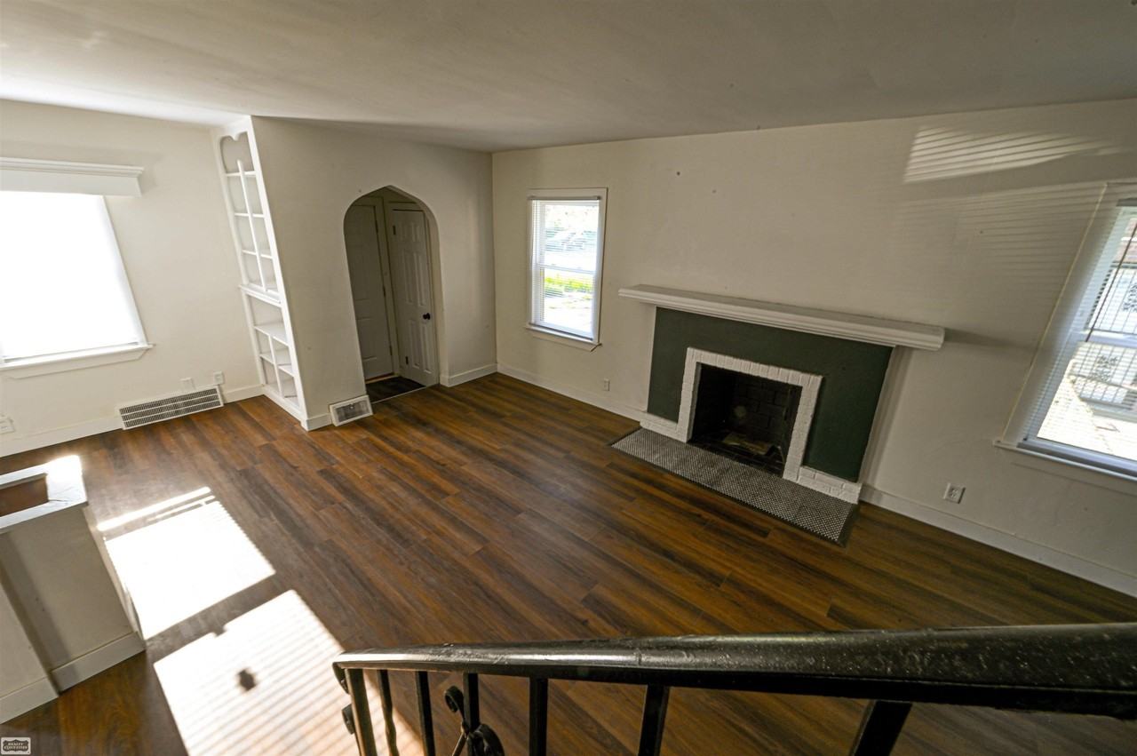 15829 Minock St - Photo 7 of 26