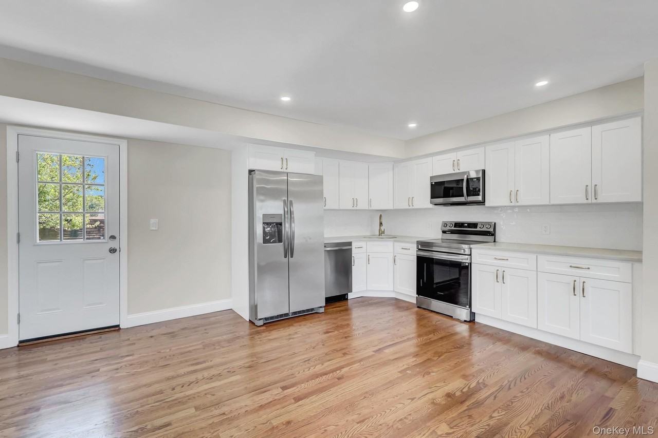 3107 Gull Ave - Photo 6 of 19