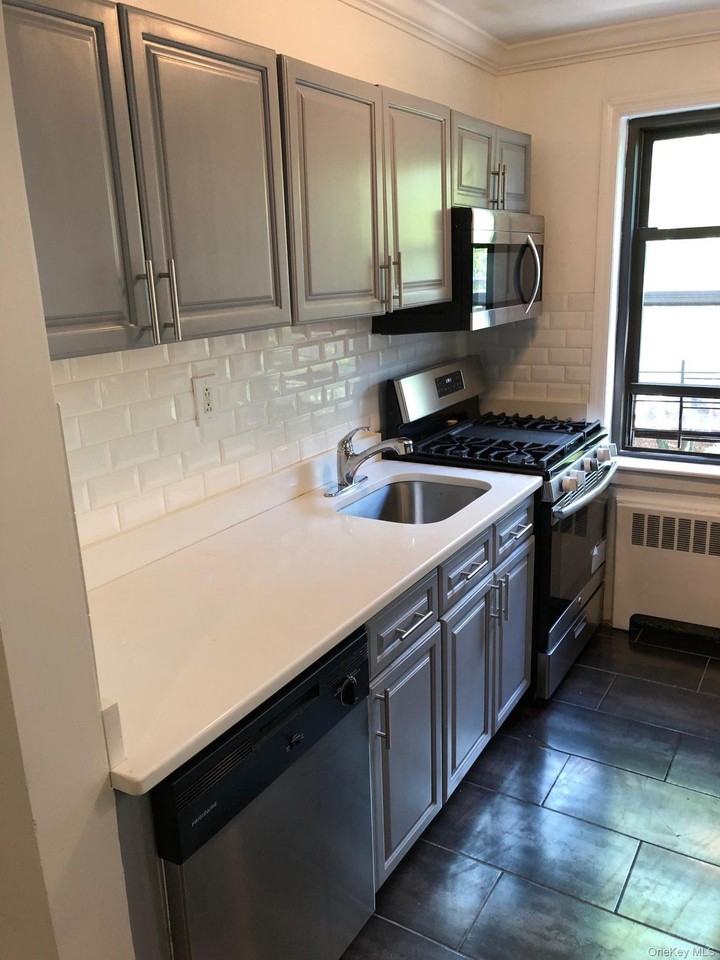 33 William St #6G - Photo 5 of 22