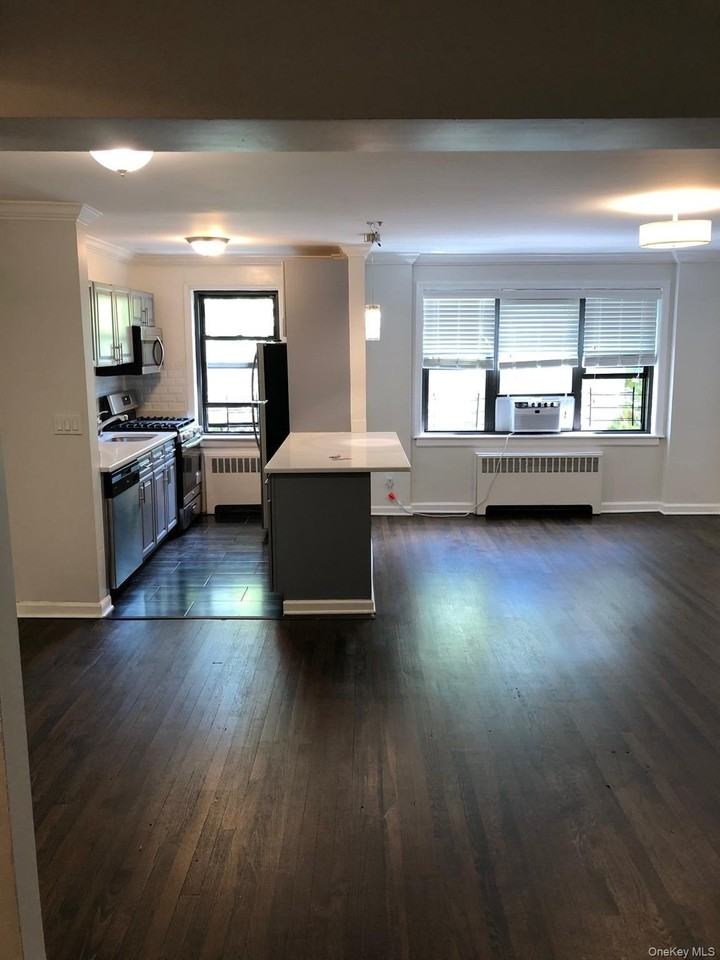 33 William St #6G - Photo 6 of 22