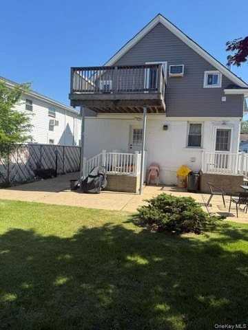 38 Grant Ave - Photo 4 of 15