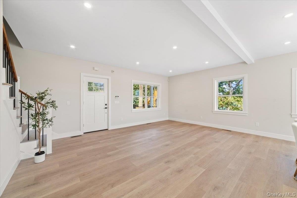 395 5th Ave - Photo 7 of 26
