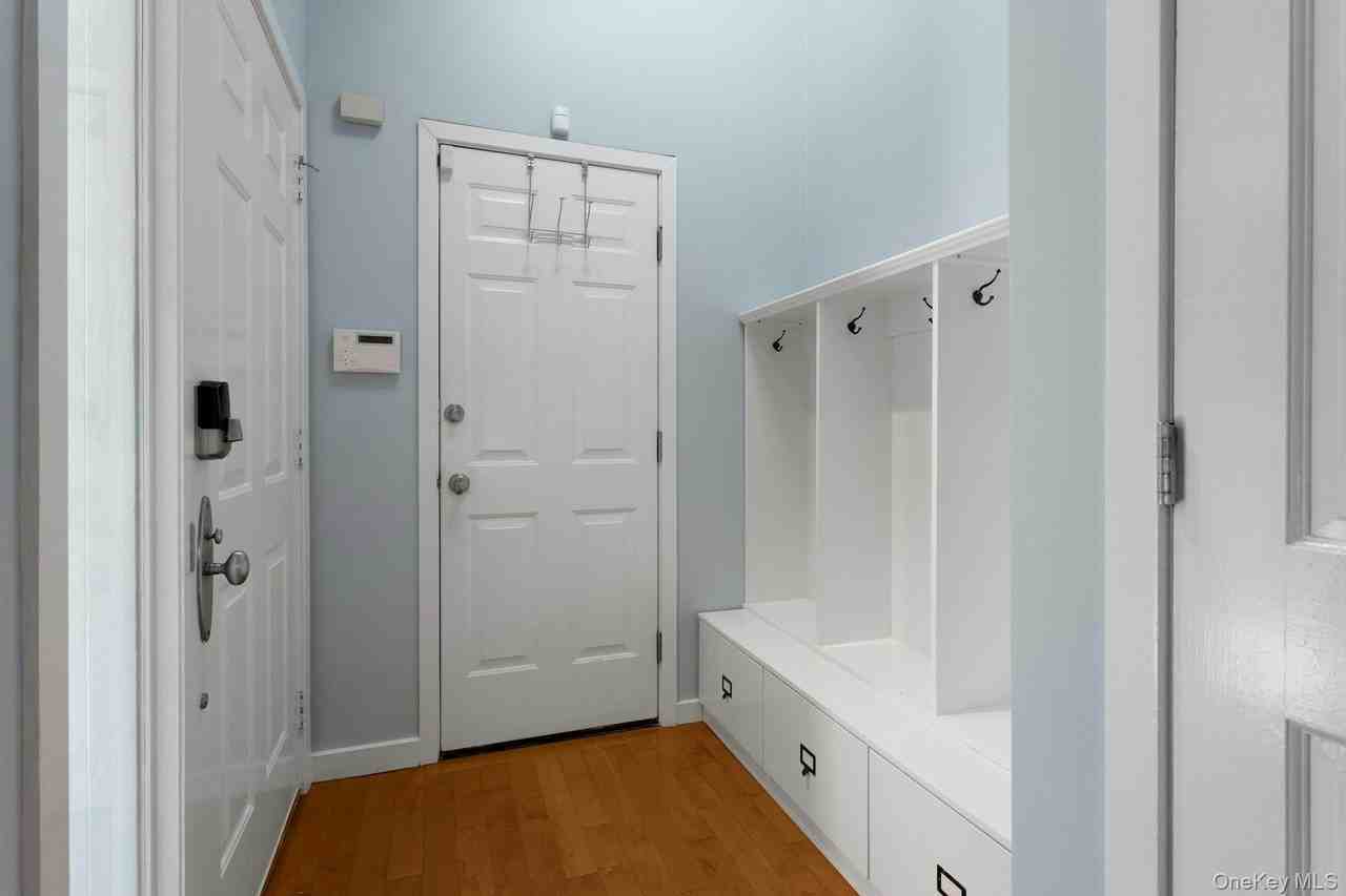 102 Boulder Ridge Rd - Photo 5 of 32