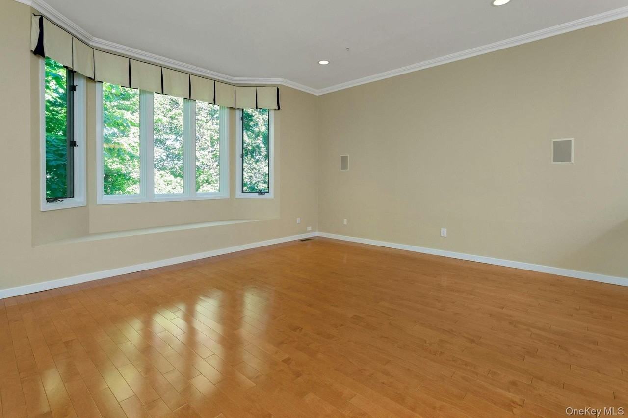 102 Boulder Ridge Rd - Photo 7 of 32