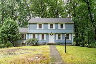 32 Dewey Rd - Photo 1 of 1