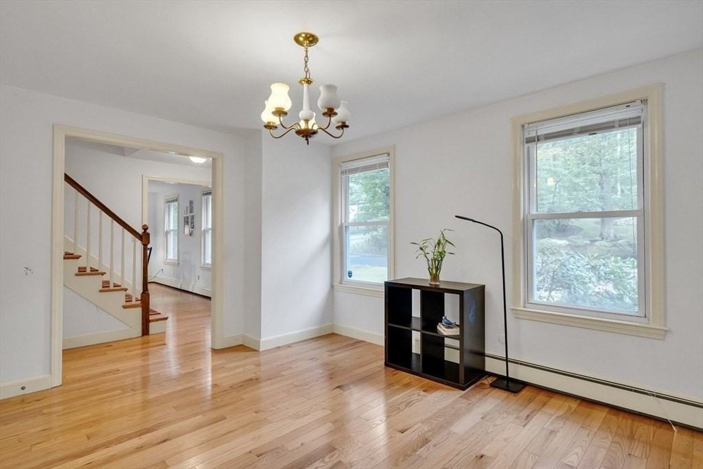 32 Dewey Rd - Photo 4 of 32