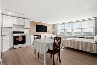 340 Main St #502 - Photo 1 of 1