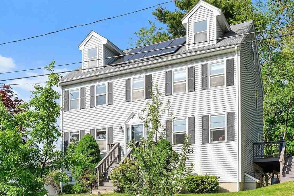 9 Rhodes St - Photo 2 of 33
